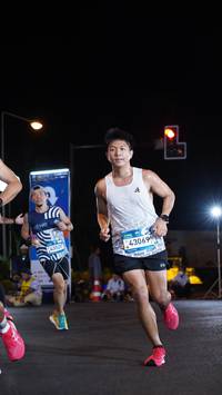 BIB: 43525, 43069
                            <button type="button" onclick="openModal(23055481)" class="btn btn-primary btn-sm float-right btn-popup" data-toggle="modal" data-target=".modal-high-quality">
                        <i class="fas fa-shopping-cart"></i> Add to Cart
                    </button>
                                            <button type="button" onclick="isThisMe(23055481, true)" class="btn btn-success btn-sm float-right btn-popup btn-isme hidden" data-toggle="tooltip" data-placement="bottom" title="นี่คือรูปของคุณใช่ไหม คลิกที่นี่เพื่อเอาเข้าอัลบั้ม">
                        <i class="fas fa-plus"></i> Add to album
                    </button>
                    <button type="button" onclick="isThisMe(23055481, false)" class="btn btn-warning btn-sm float-right btn-popup btn-isnotme hidden">
                        <i class="fas fa-ban"></i> Remove from album
                    </button>